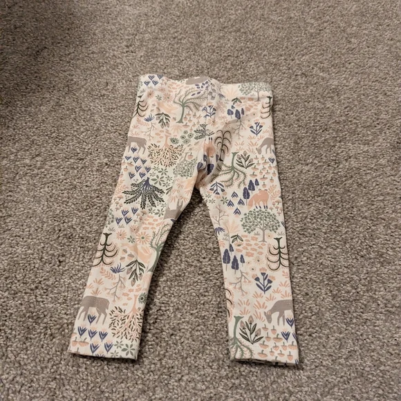 3 For $18 Green and Pink Puffy Vest Set - Picture 10 of 10